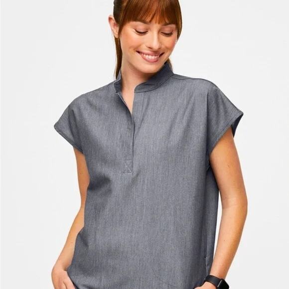 FIGS Technical Collection Scrub Top Gray Mandarin Collar Healthcare Unisex XS - Picture 1 of 8